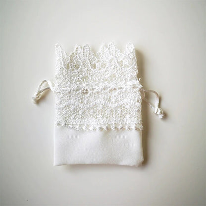 20 pcs - White Lace Favor Bags