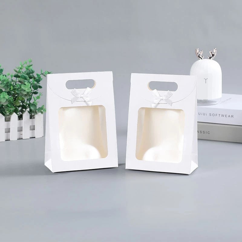 10 pcs - Kraft Paper Wedding Favor Gift Bags